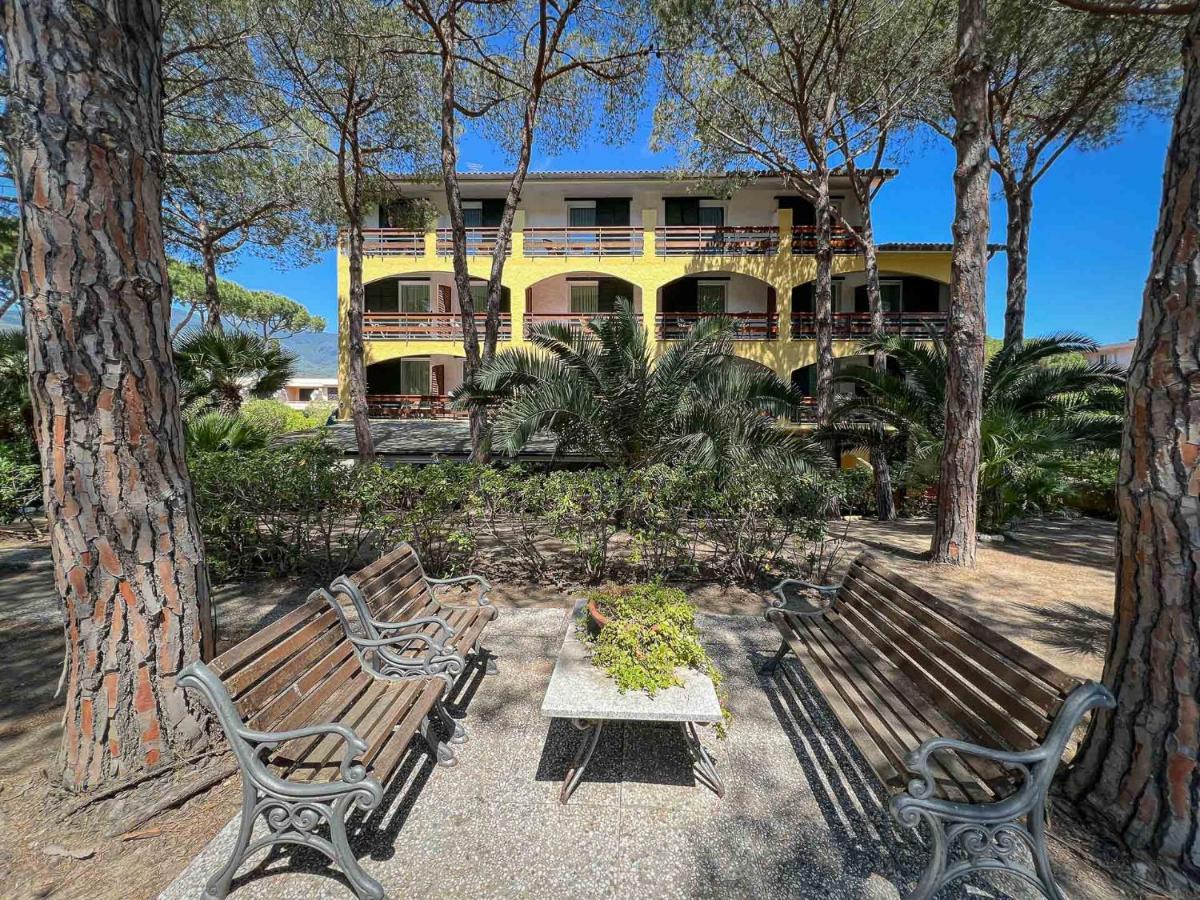 Hotel Meridiana Marina di Campo Exteriör bild