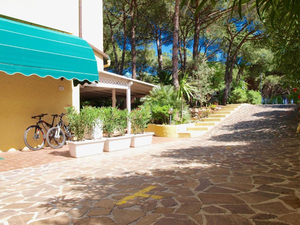 Hotel Meridiana Marina di Campo Exteriör bild