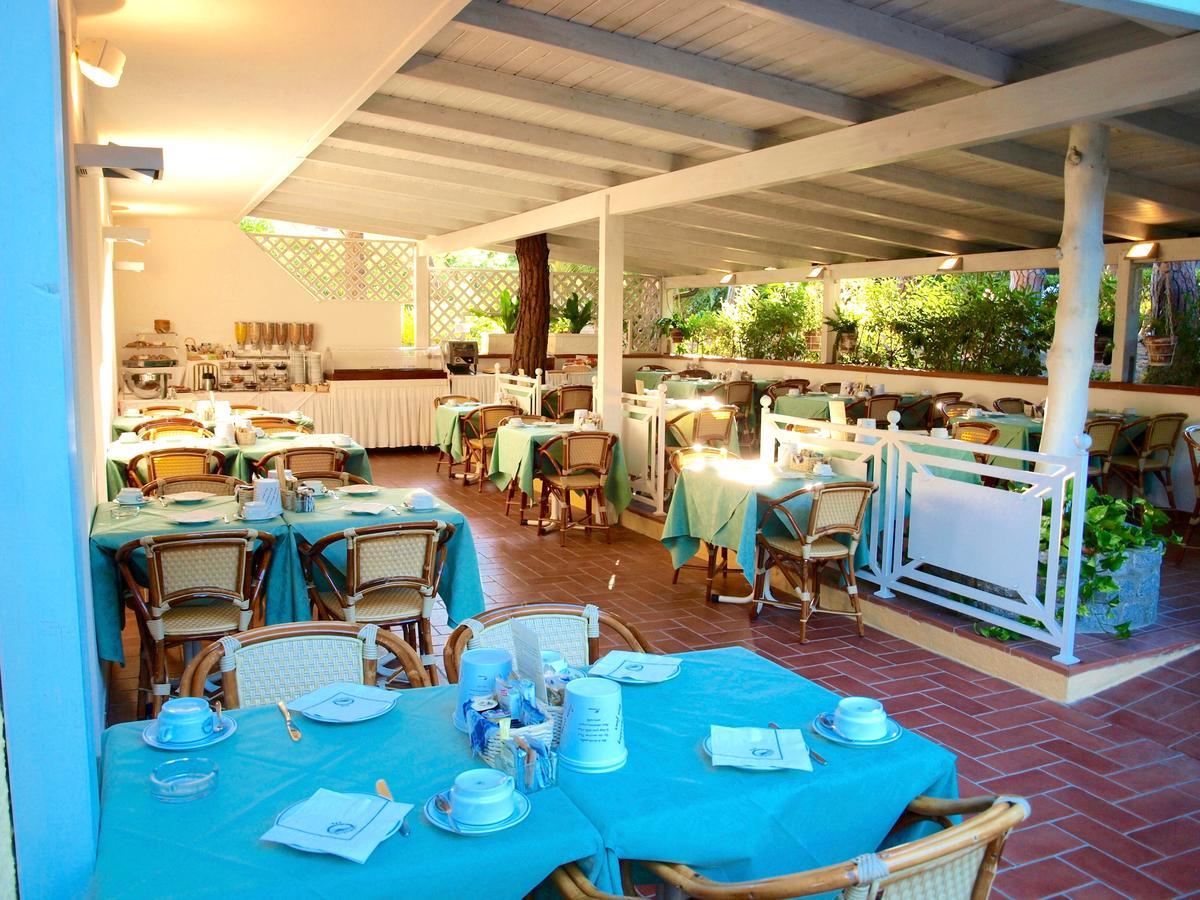 Hotel Meridiana Marina di Campo Exteriör bild
